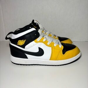 Youth Size 2 AIR JORDAN 1 MID Yellow Ochre Black Sneakers DQ8423-701 Shoes
